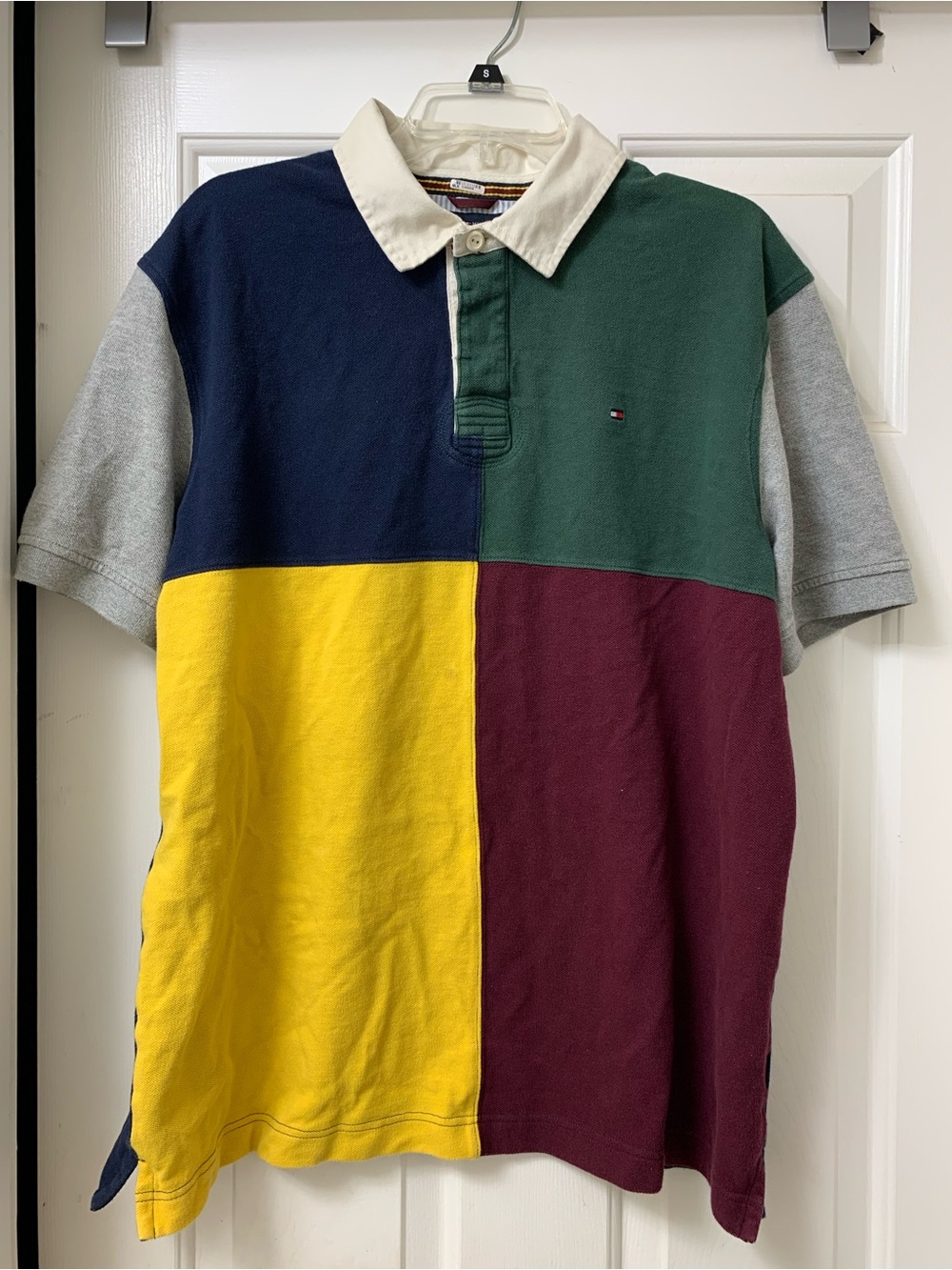 Vintage Tommy Hilfiger polo T-shirt